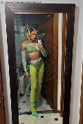 Milano Trav Leticia Blend 327 81 28 533 foto selfie 6