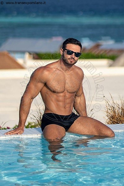 Cristian Hott  MILANO 3299610356